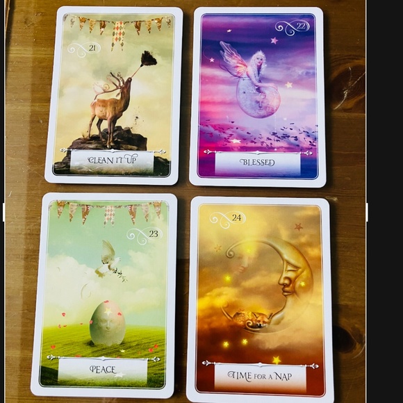 Wisdom of the Oracle Cards - Picture 10 of 16